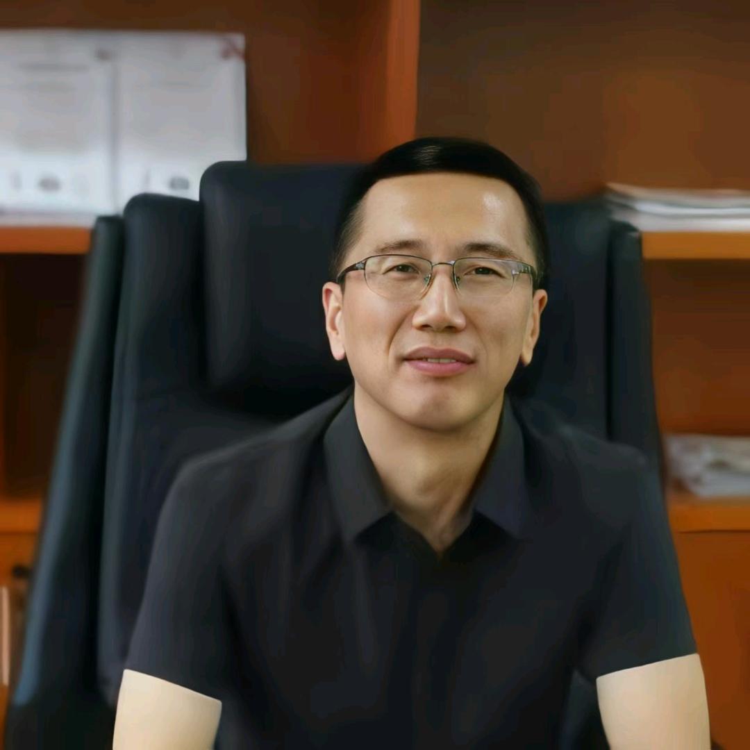 李律来了