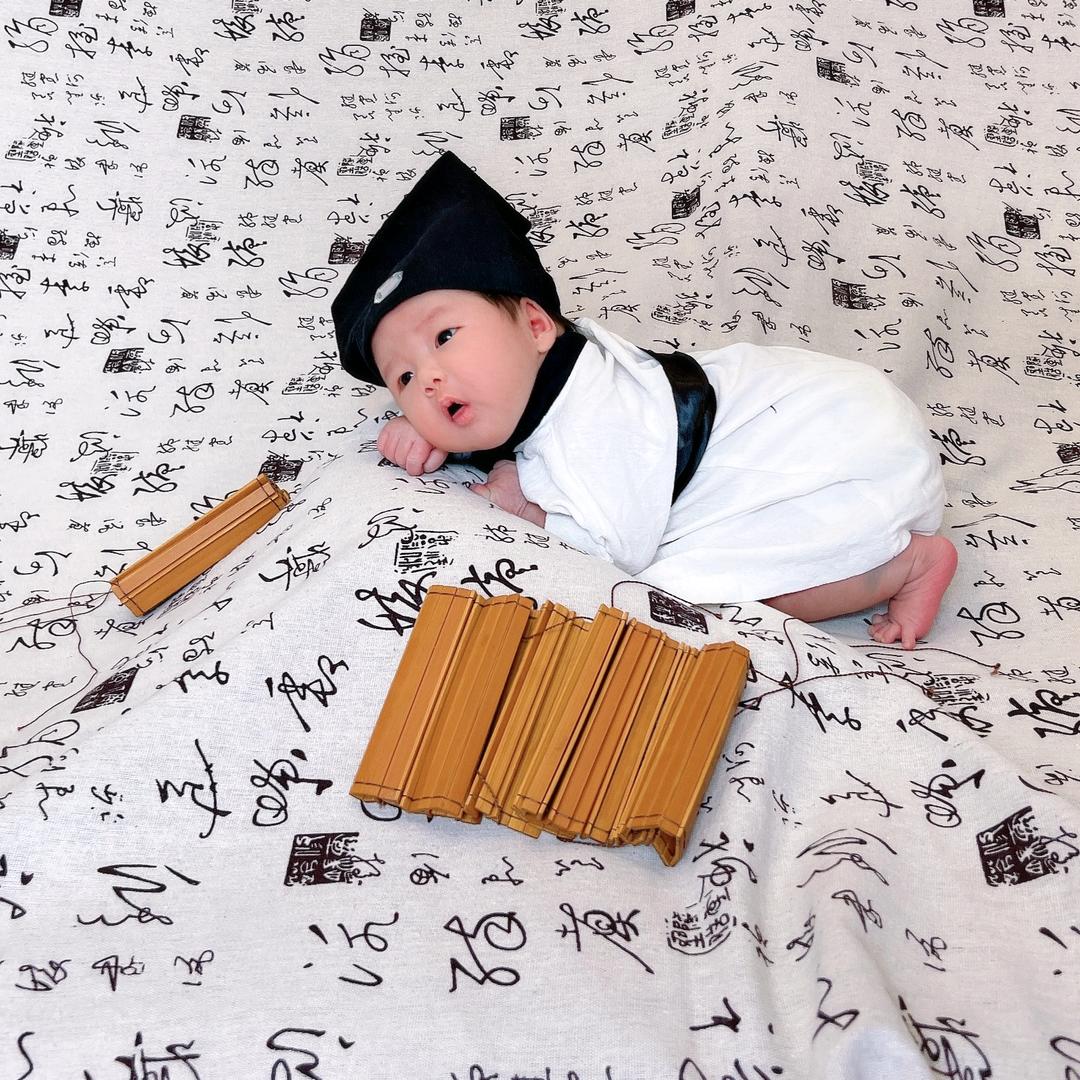 丫头！记住别回头！