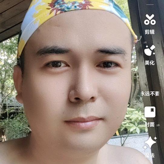 爱唱歌🎤的杨海