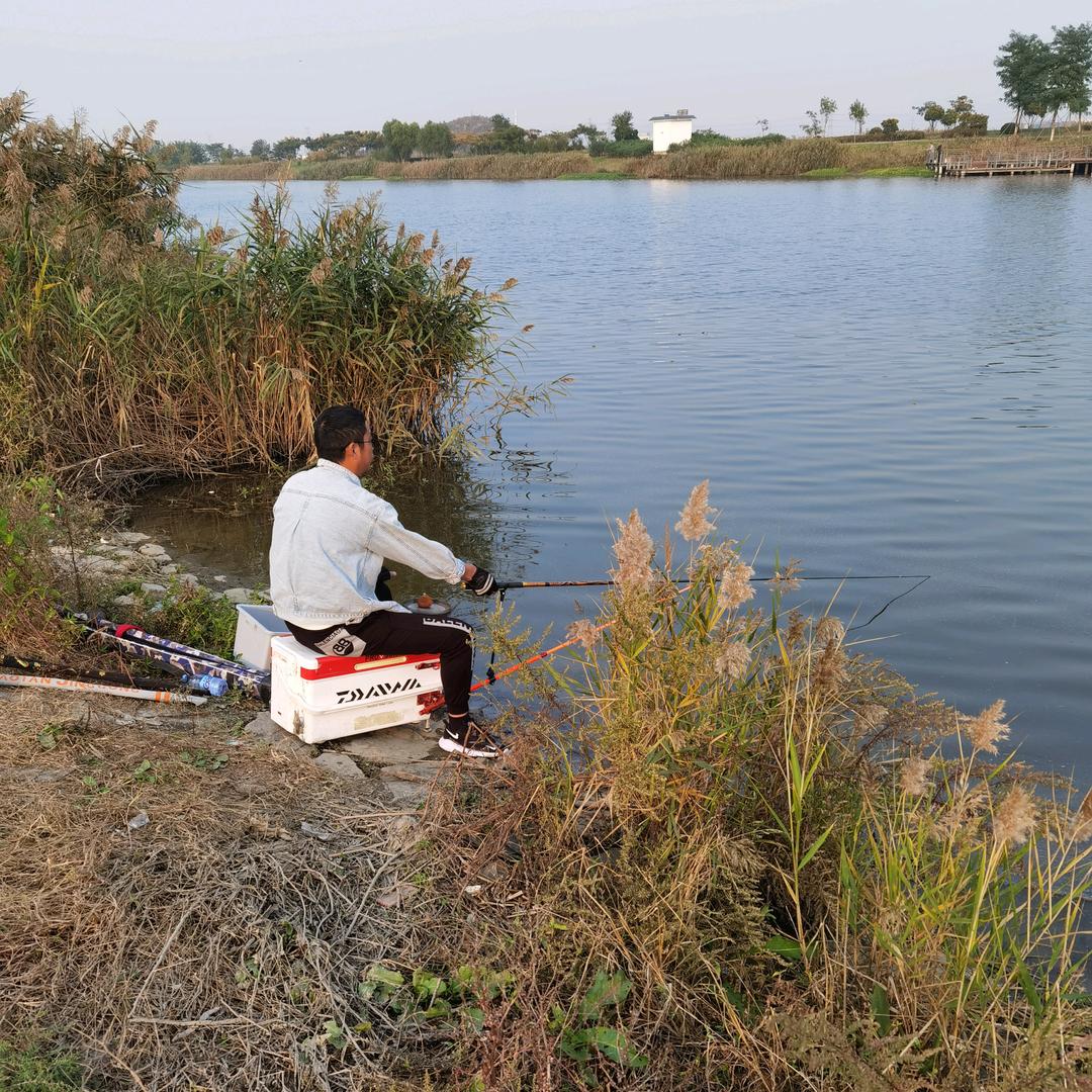 卜希建（泡沫逗钓）