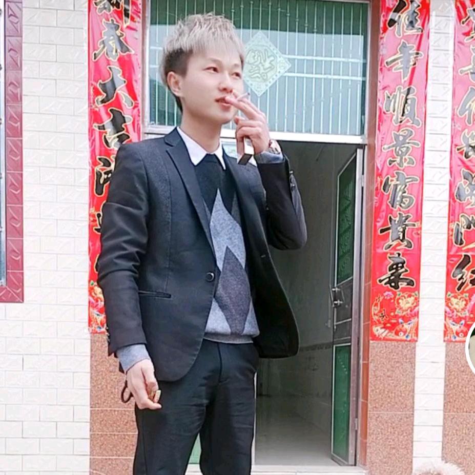李拜天