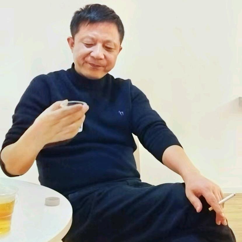 香菜丸子😂😂😂