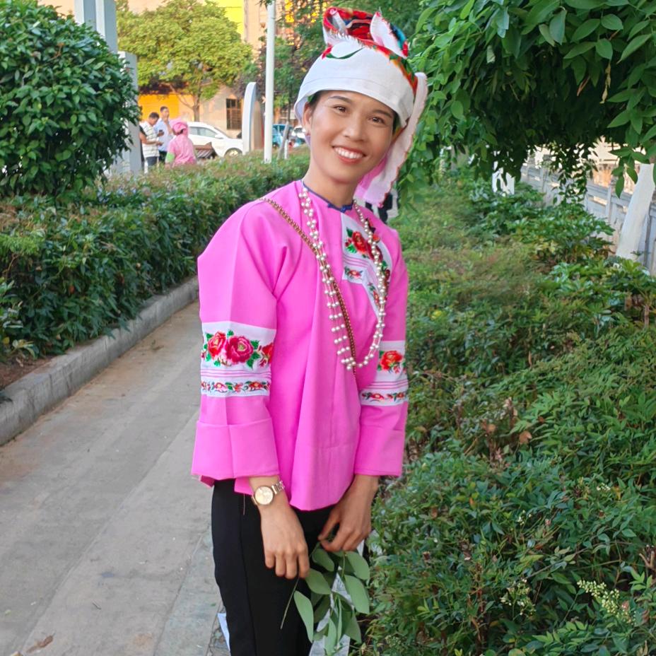 陆蕊妈