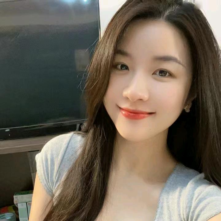 灿灿讲小说