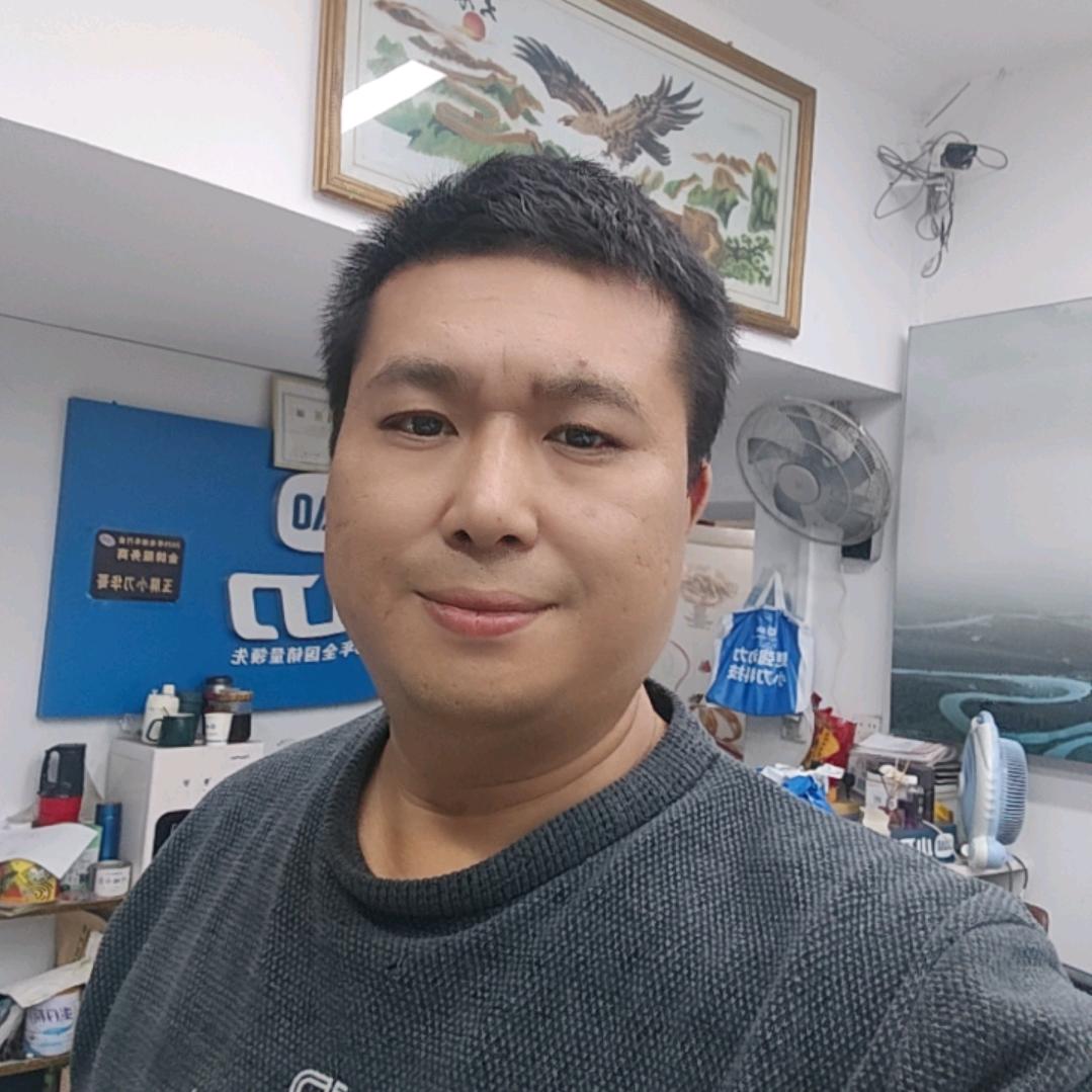 玉屏华哥小刀电动车