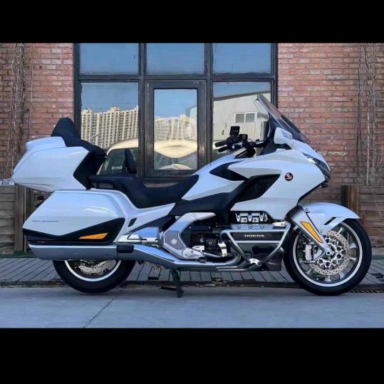 花有重开日，人无再少年