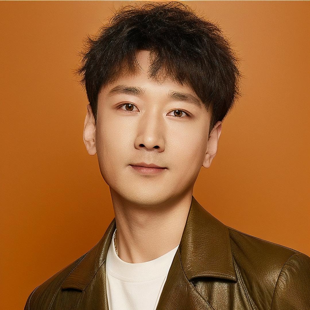 一块腹肌大暖男