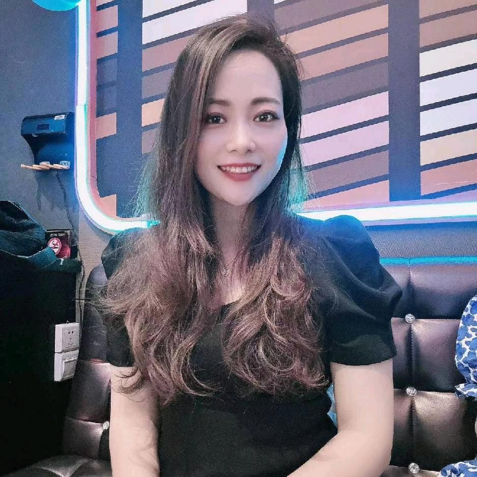 粤珍轩销售总监李愿隆