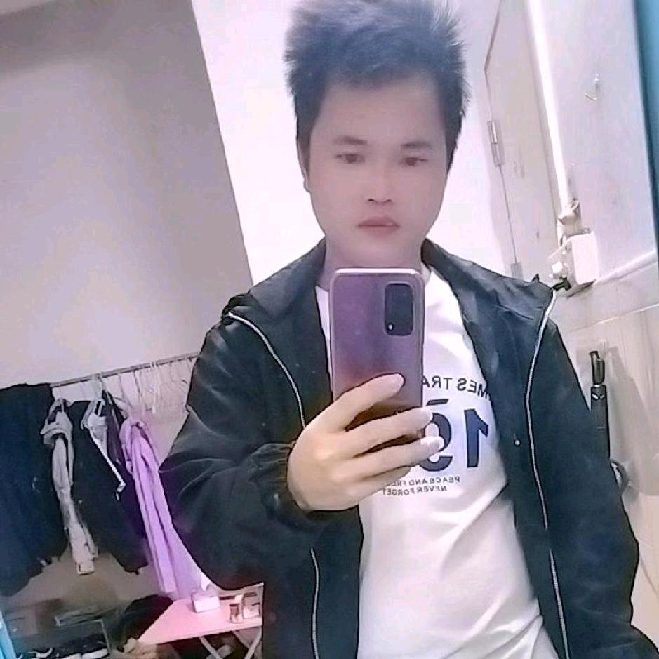 小六仔🌹🌹手袋五金加工厂