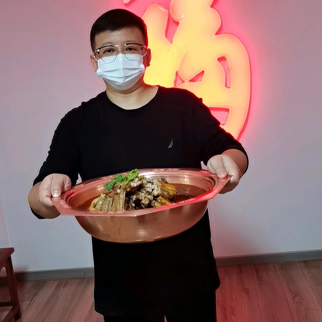 老北京羊蝎子火锅&阿三生煎