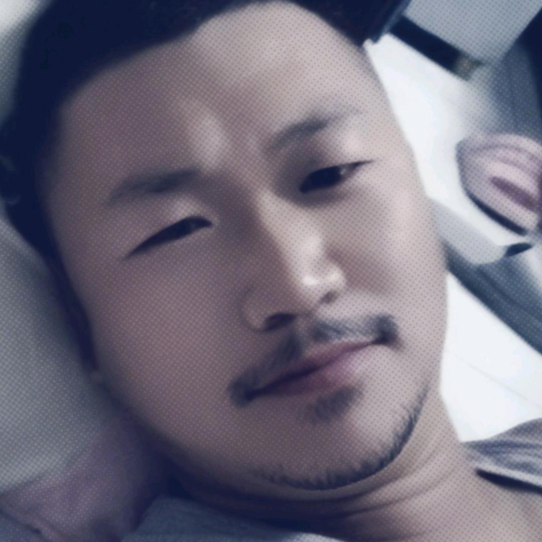村夫李亚男
