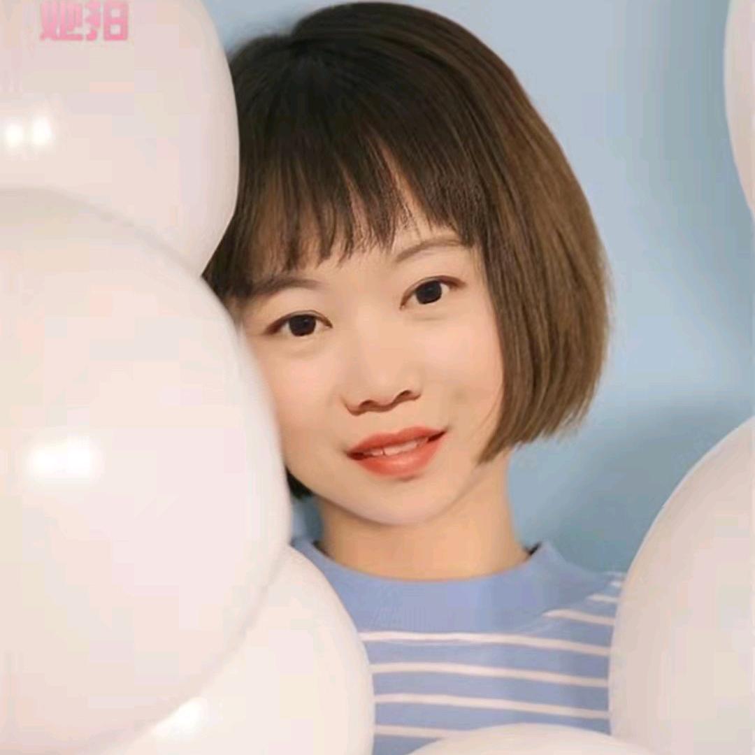 云南陆良板桥镇白塔村富源酸菜脆皮猪脚火锅