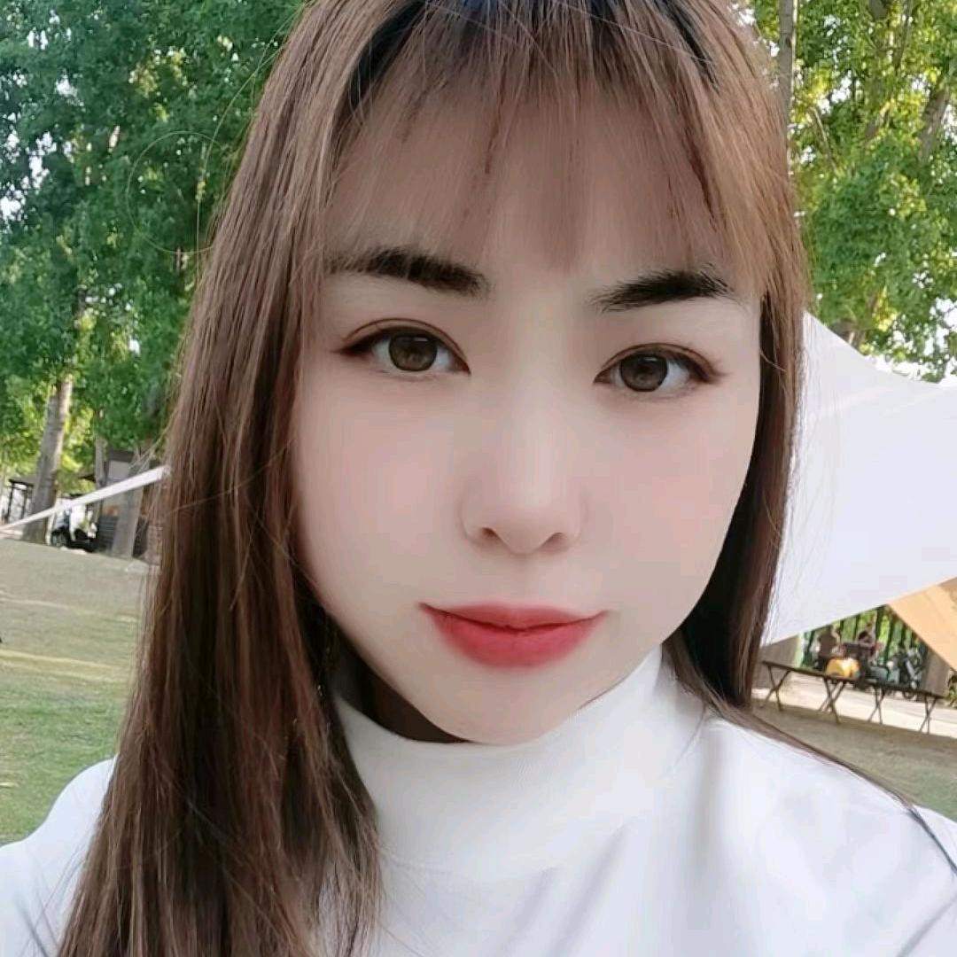 依依