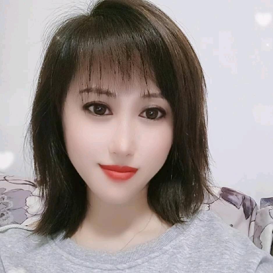 爱笑的向日葵🌻