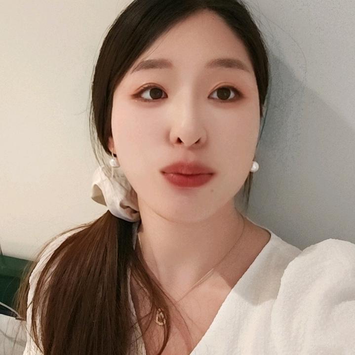 王哈尼💗