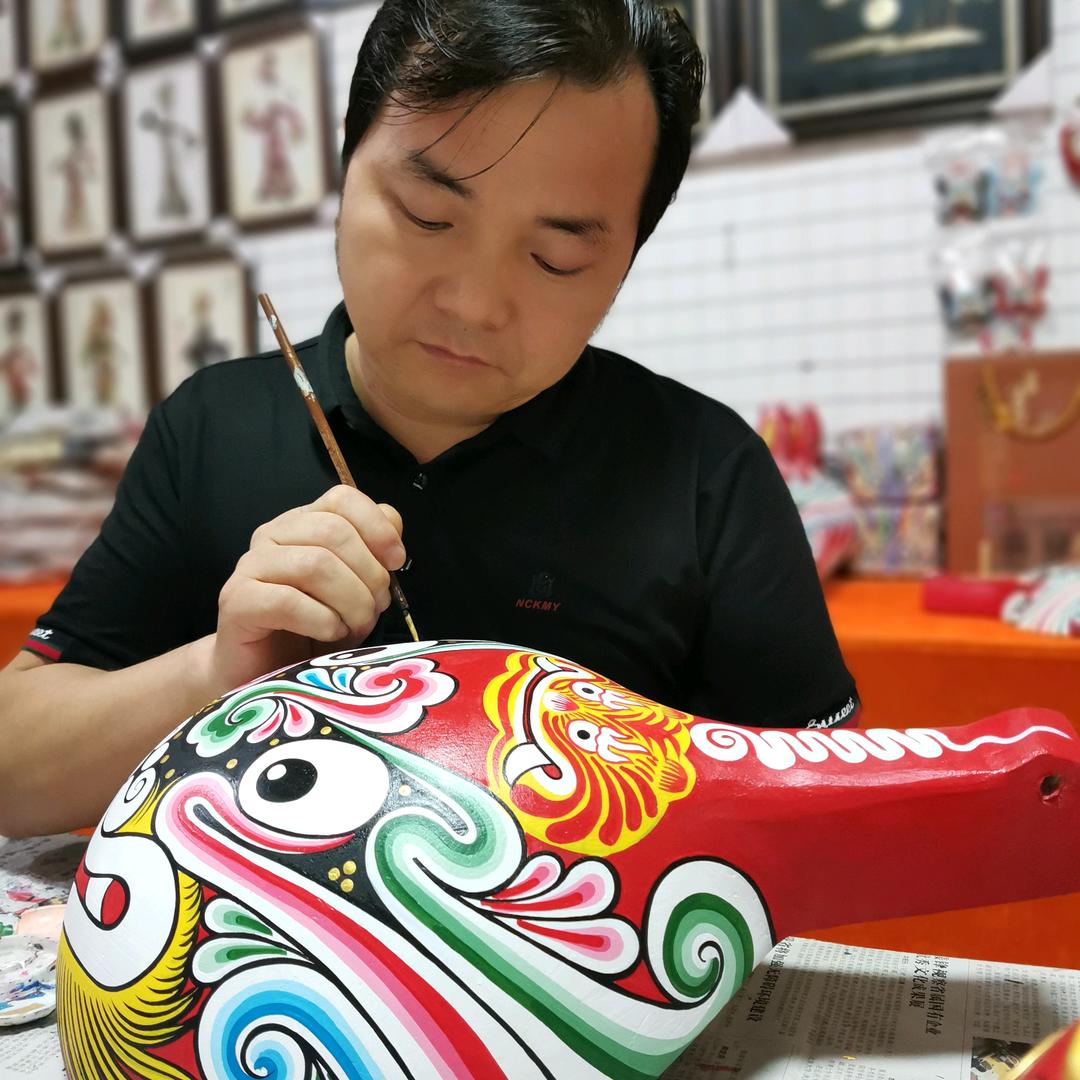 马亚峰社火脸谱