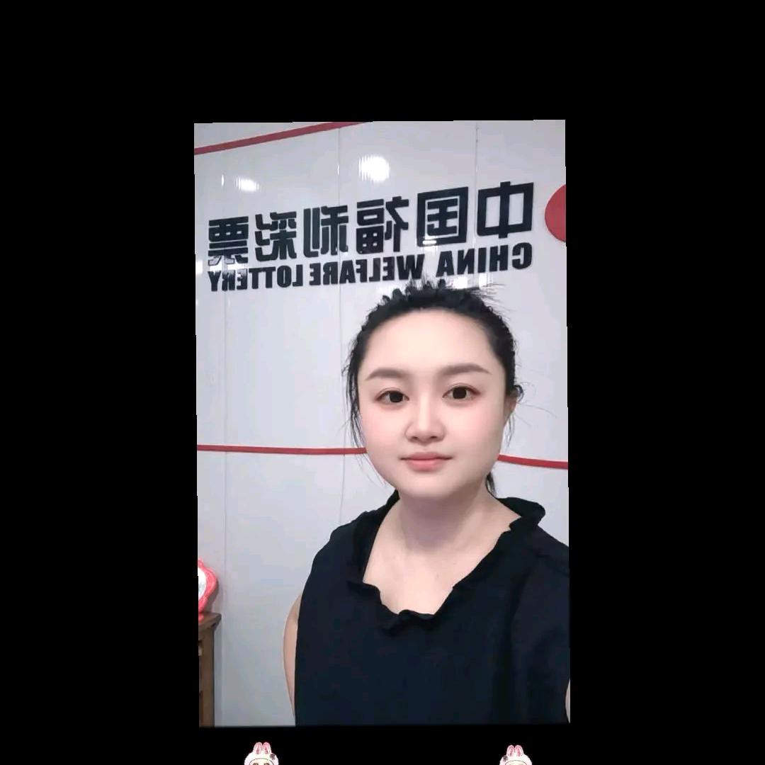 龙桥亭亭彩票店