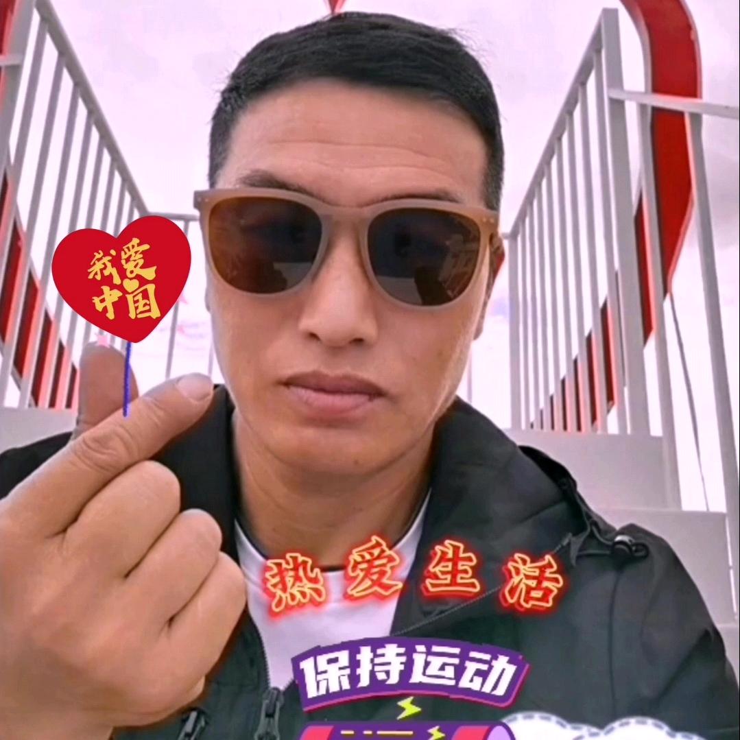 🇨🇳天高云淡，轻舞飞扬！🌈