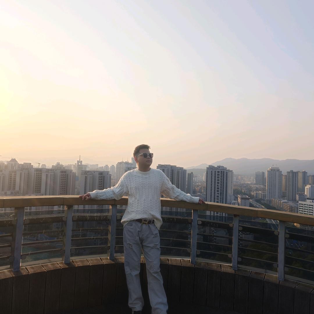 哦～是阿曾呀