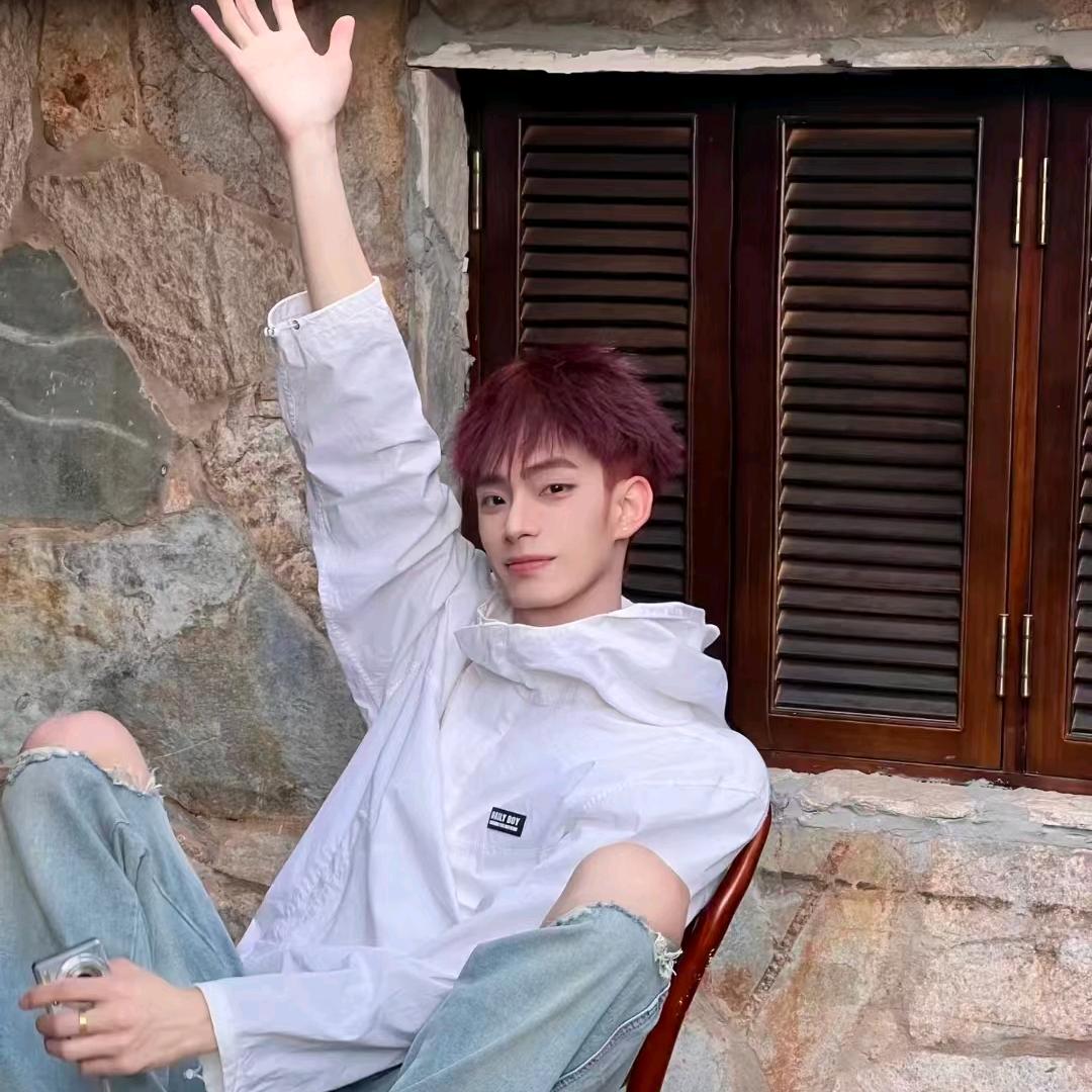 MIMI游泳健身、小林