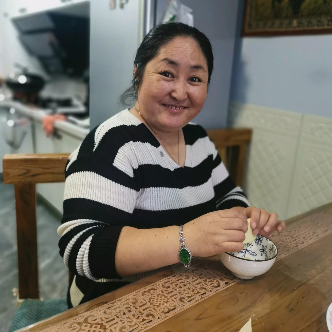 锡林浩特市佳牧沁奶食店