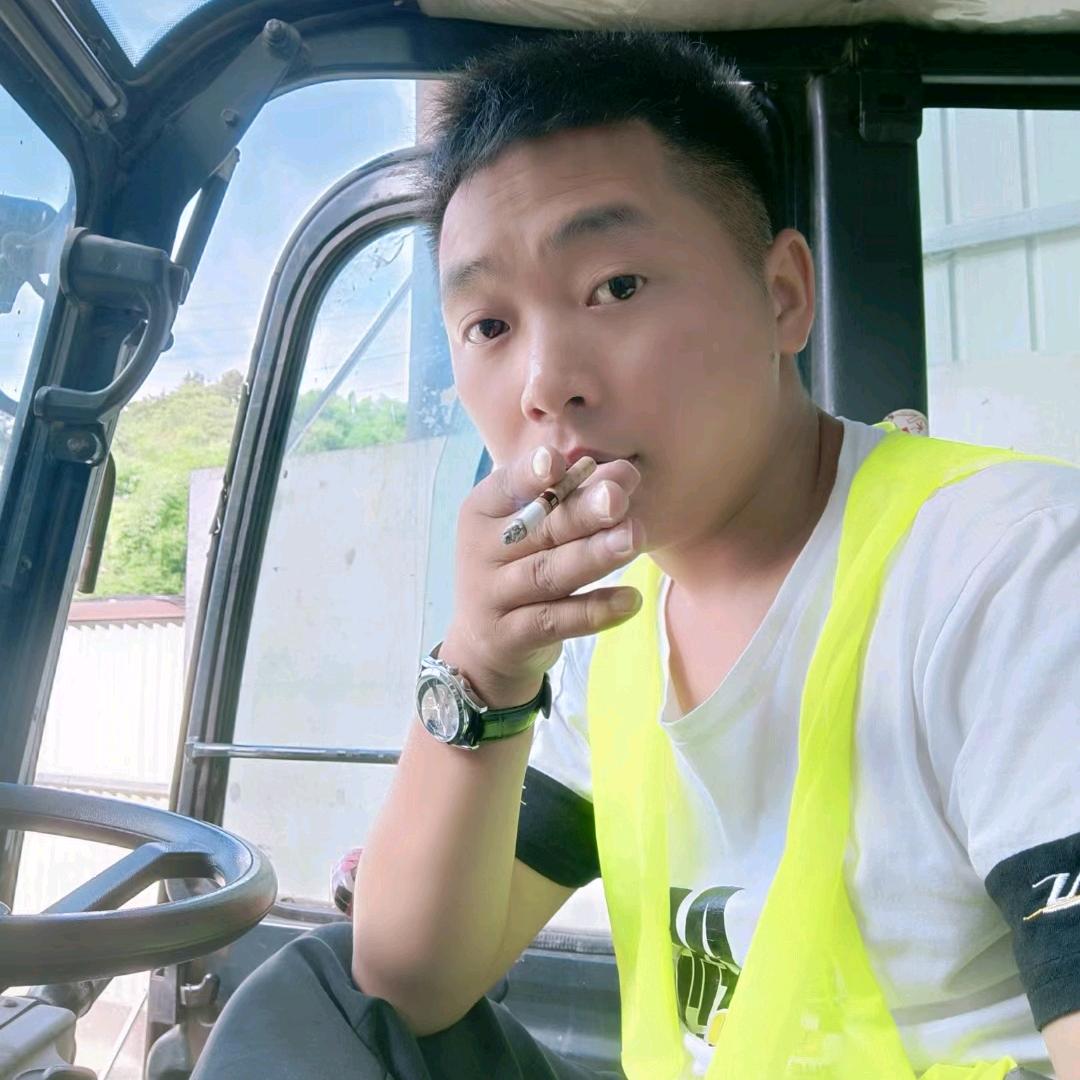 骚动的青春