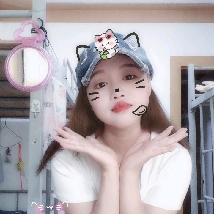 欣欣吖