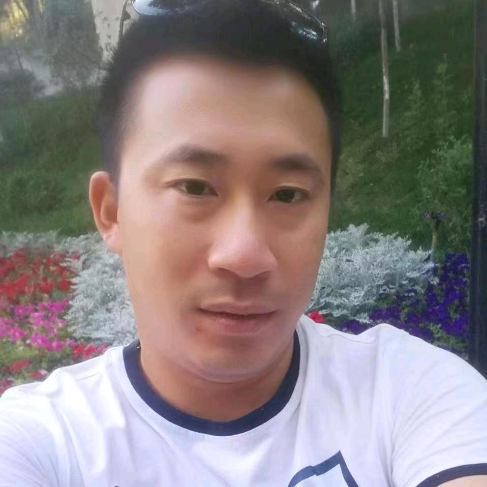 新疆红梅童装店