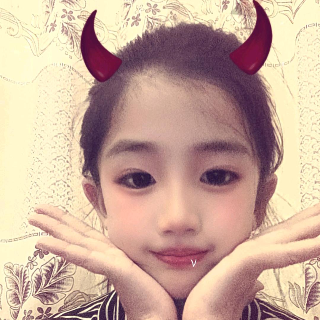 小琪琪大世界♥