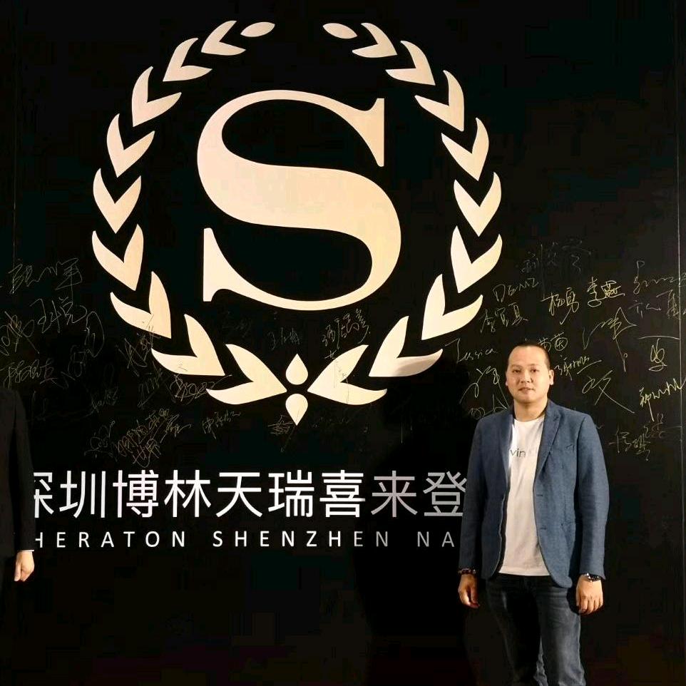香紫新人Rico张