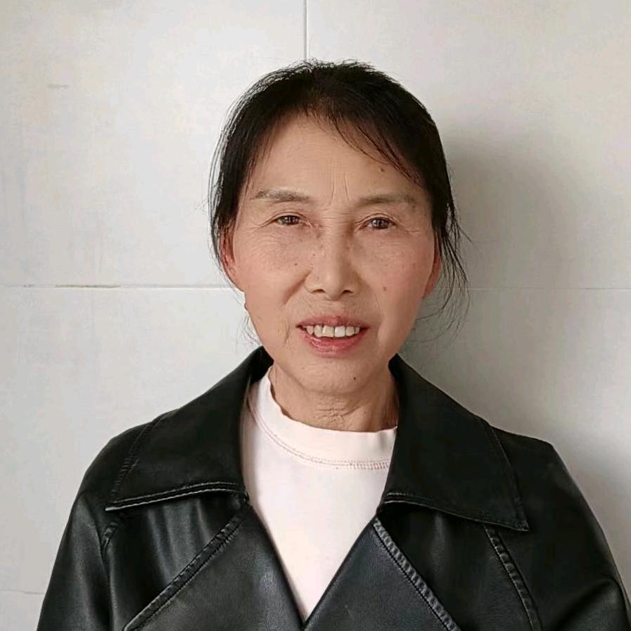 52年郑阿姨