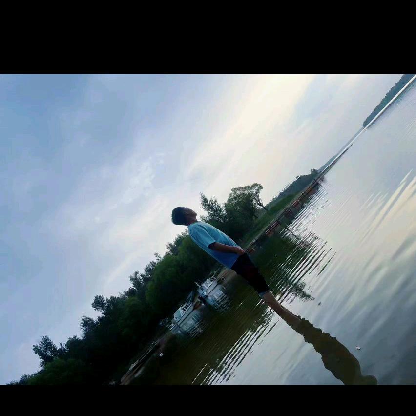 友哥   不忘初心（砥砺前行）