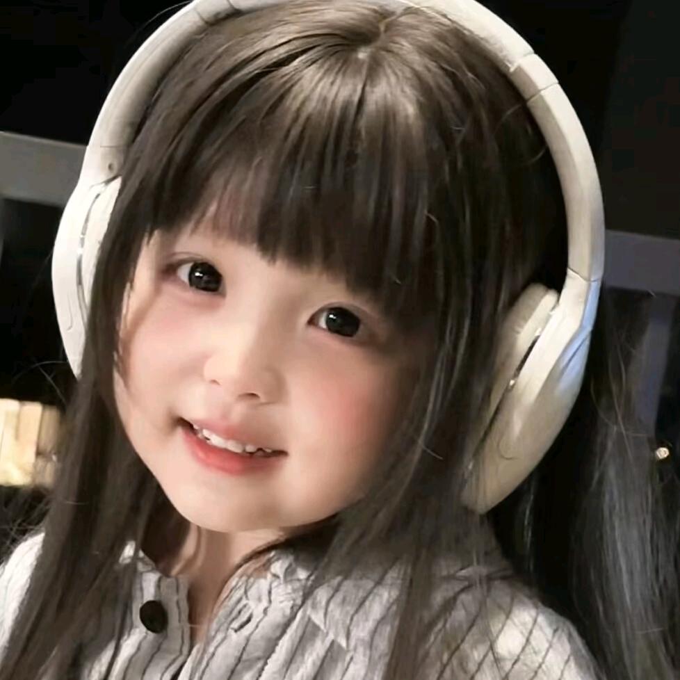 欣怡(^.^)