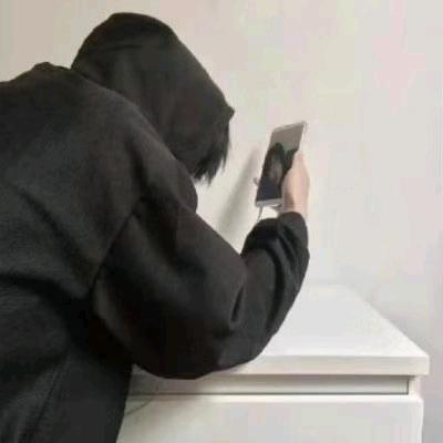 邹宏