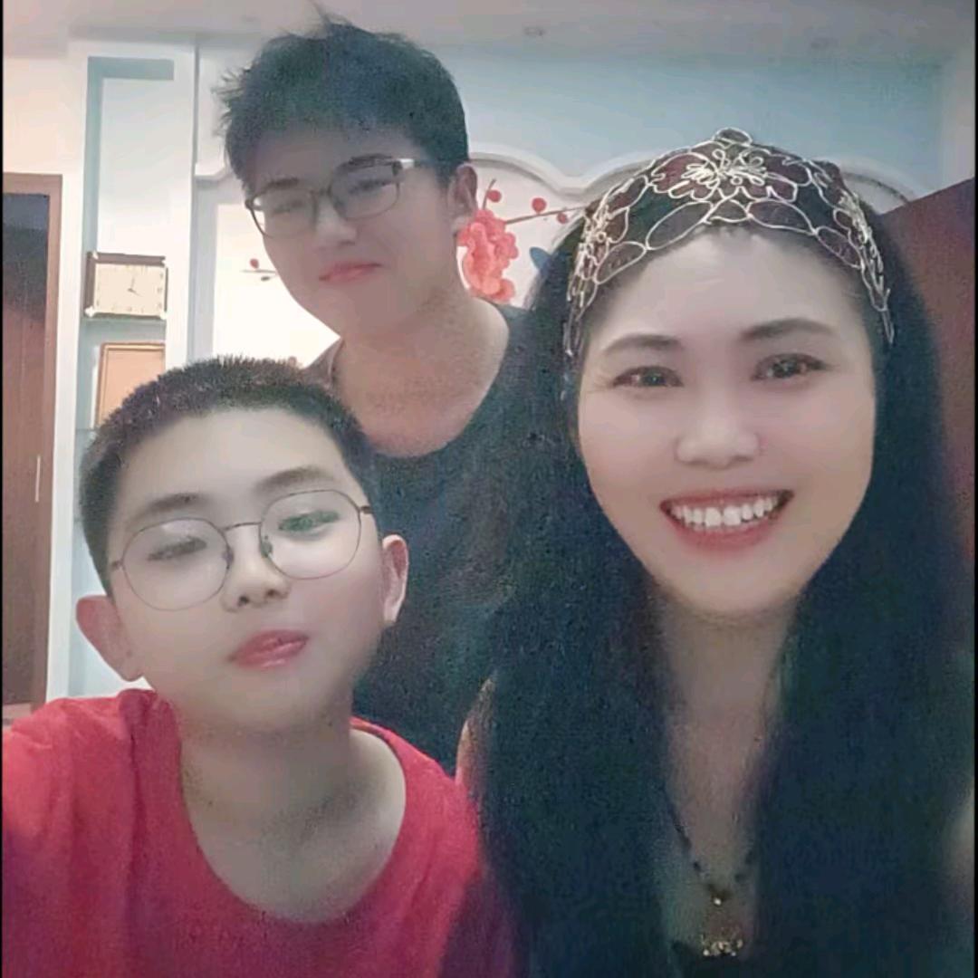 骆满英抖音百货店