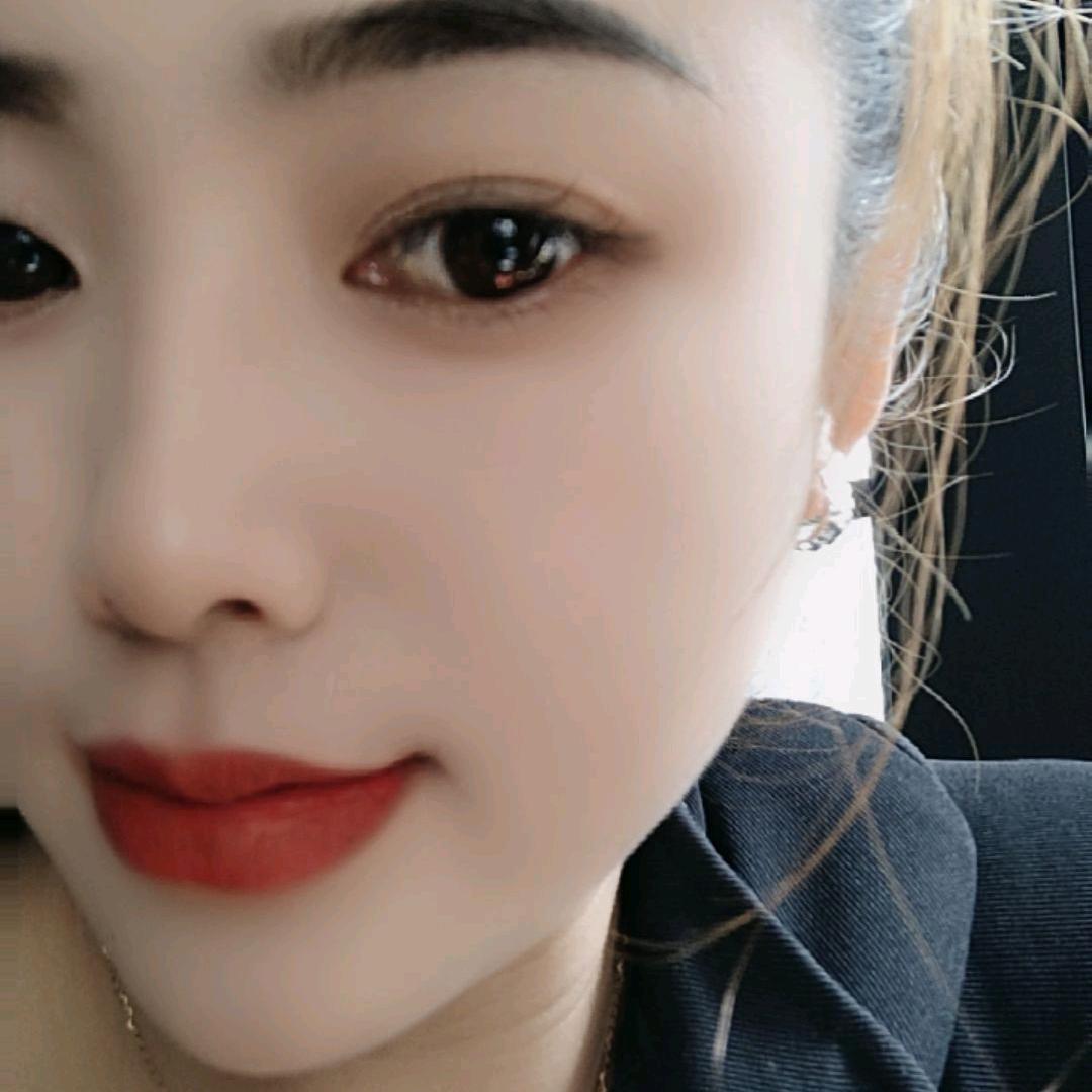 盈江千秋门业（小李）