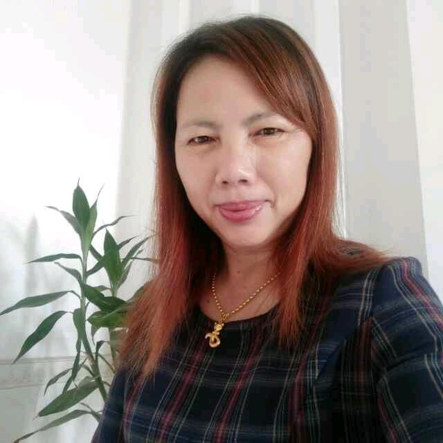 英子