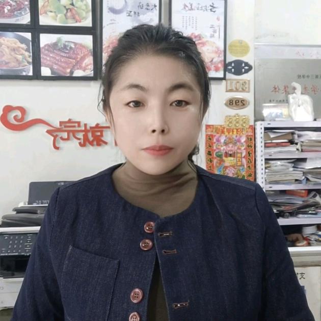星期八广告