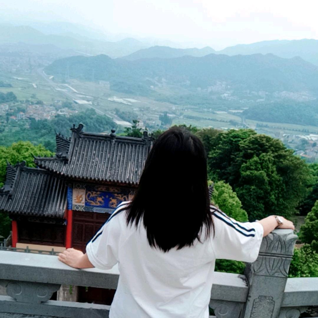 敏敏姐(⁎⁍̴̛ᴗ⁍̴̛⁎)