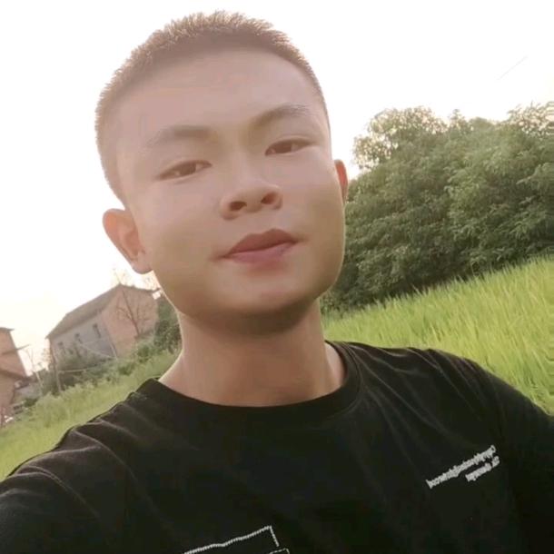 小潘（阳光男孩）