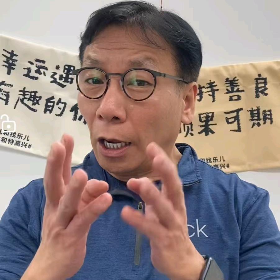 贪吃的健康小袋鼠