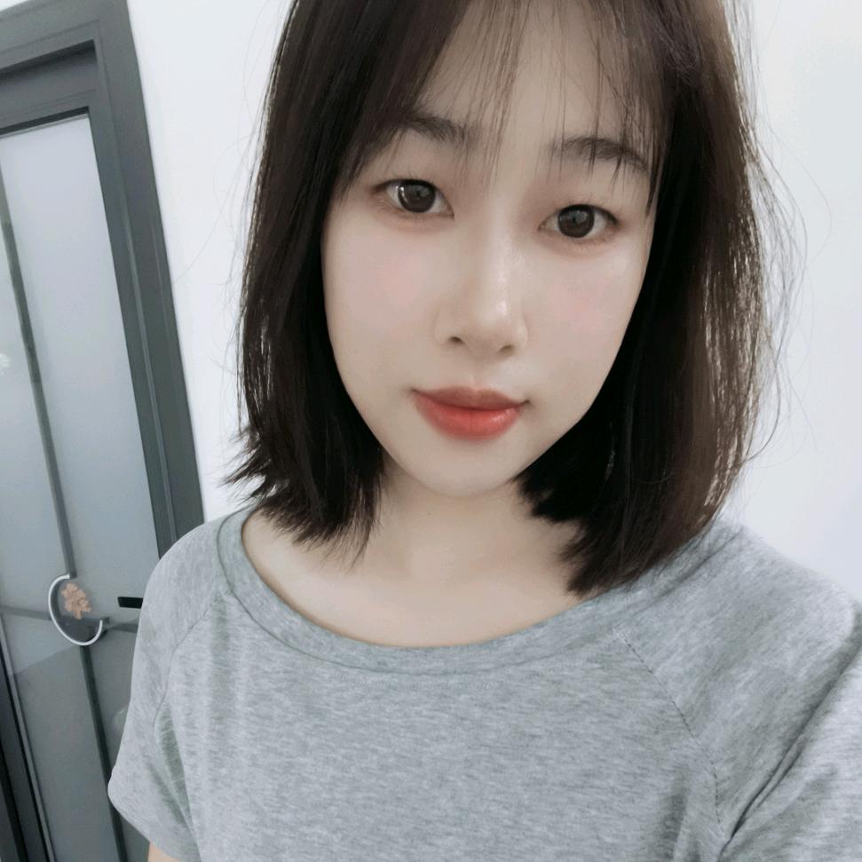 小婷🇨🇳
