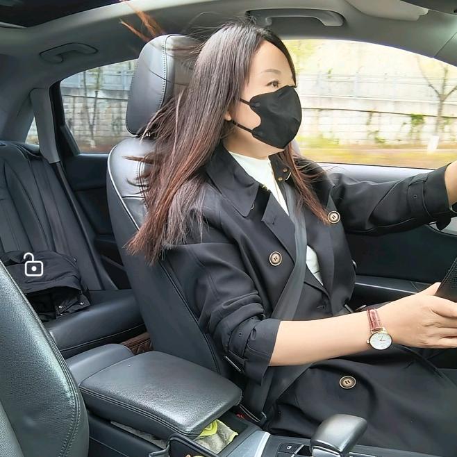 英子姐
