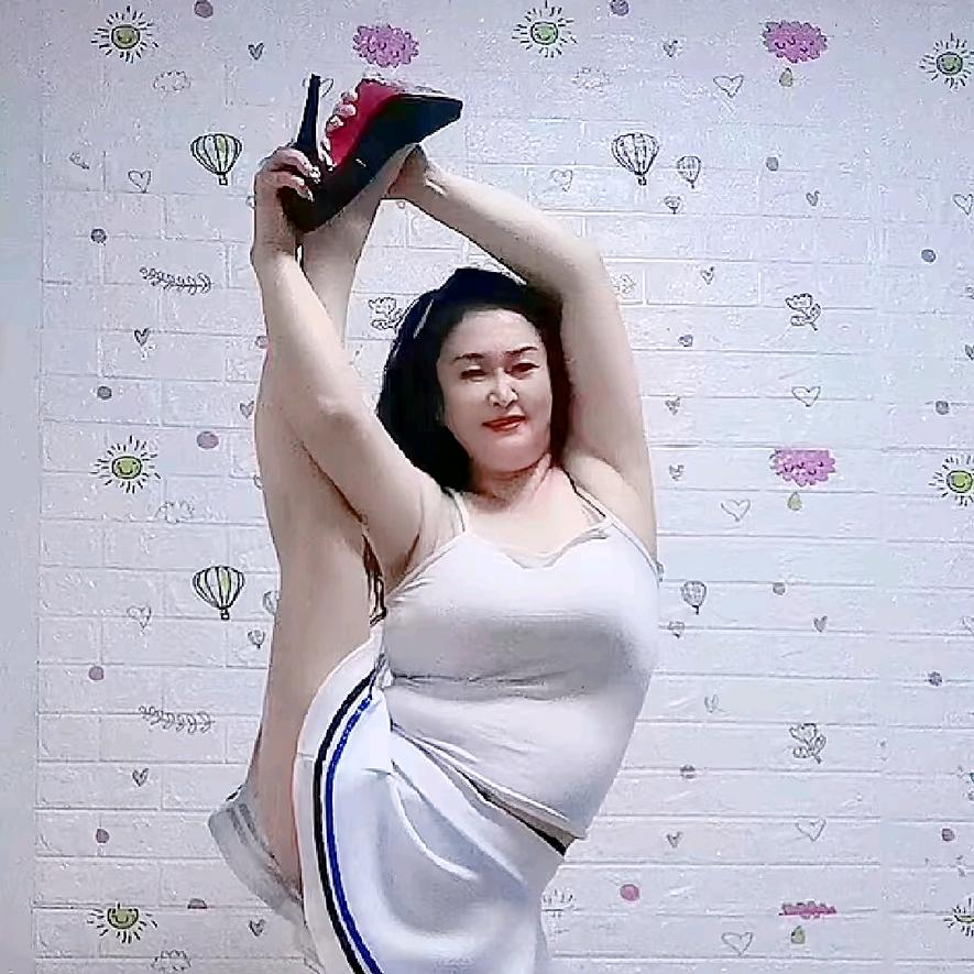 岁月静好。。。。。。