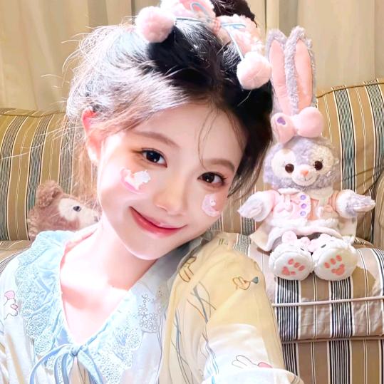 一只小眠羊🐑