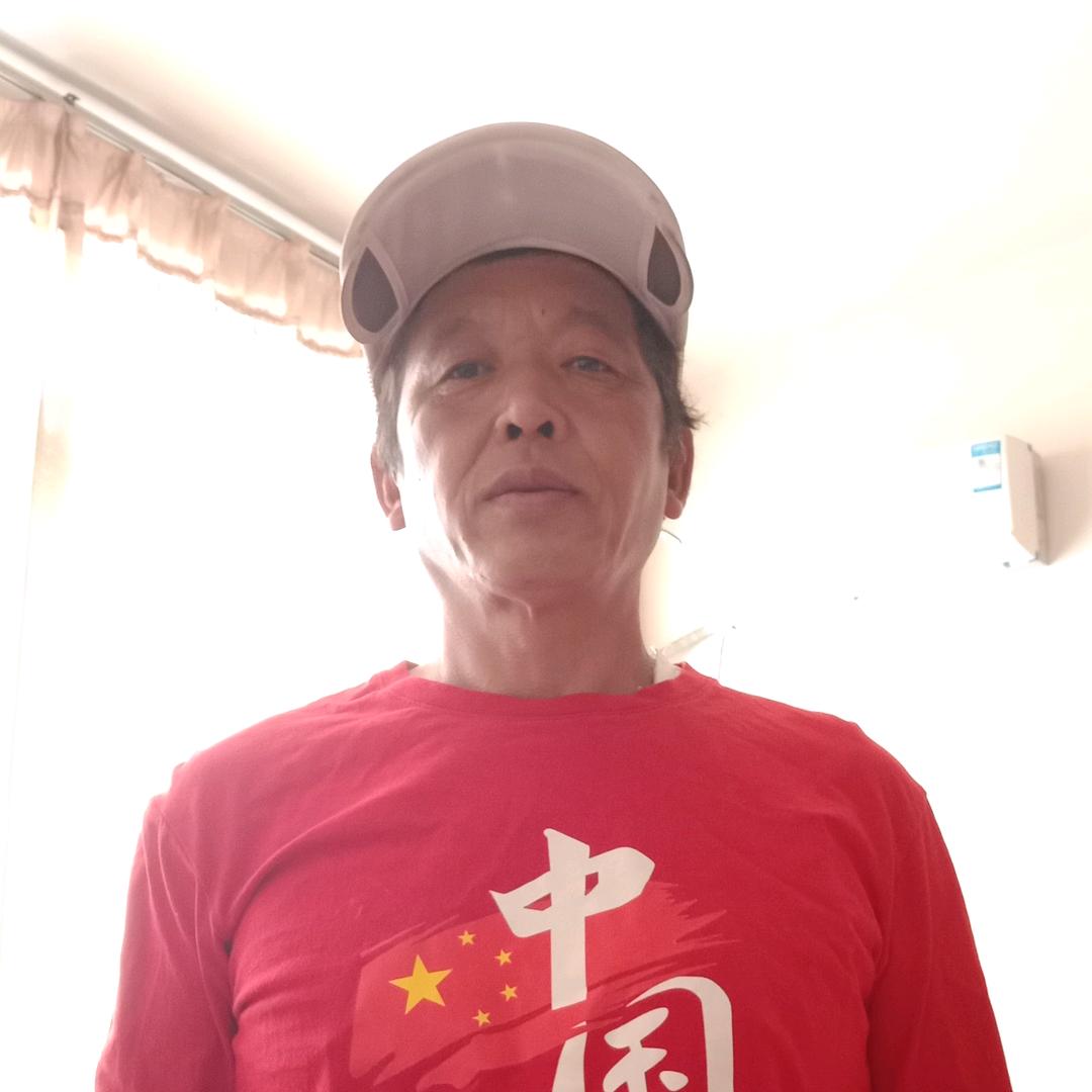 爱跳舞的芳哥