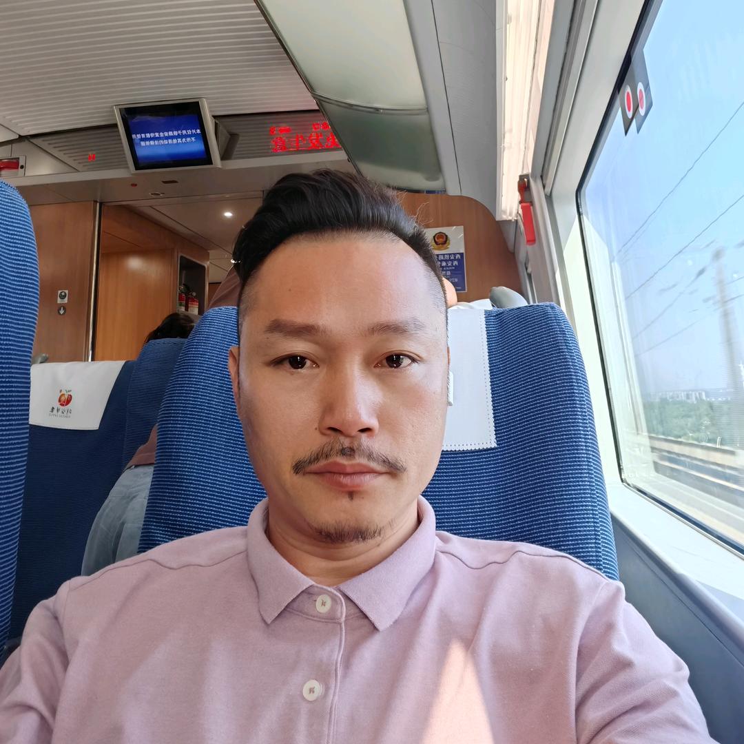 走西北的表哥