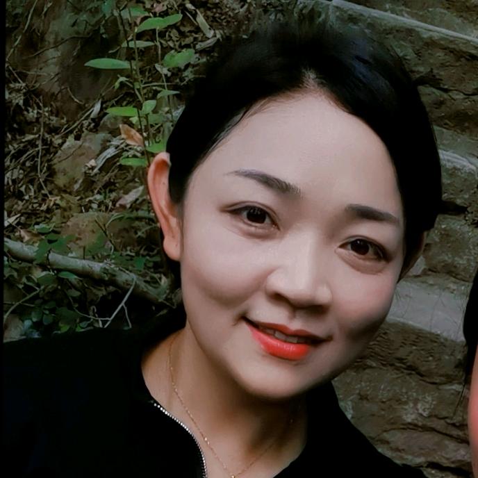 小何🎤🎤