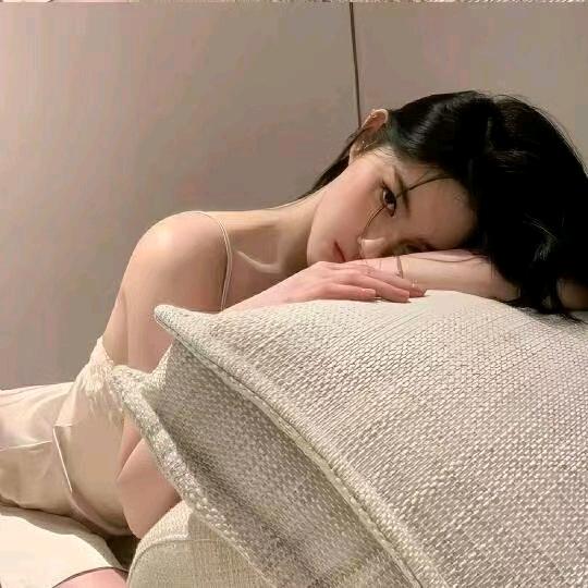 ⺗⺗.