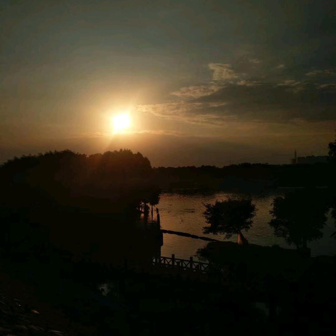 馍墩墩